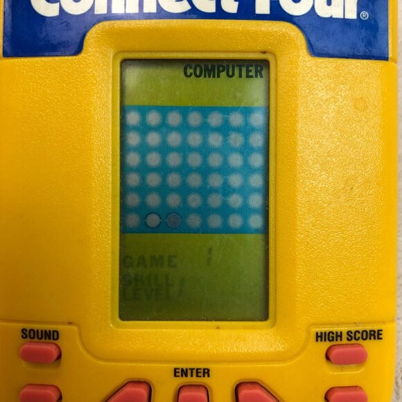 Vintage 1995 Connect Four LCD Electronic Hand-Held Game By Milton Bradley -WORKS - Picture 7 of 9